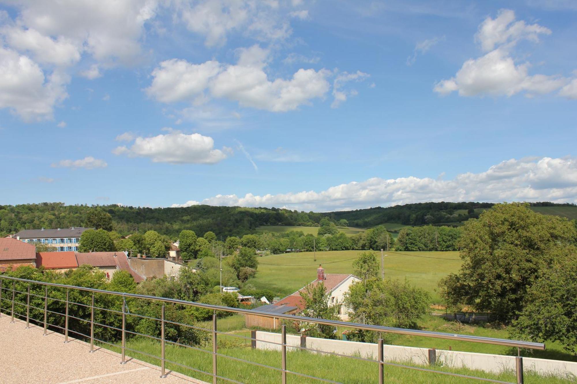 De La Vallee Des Dames Holiday home *